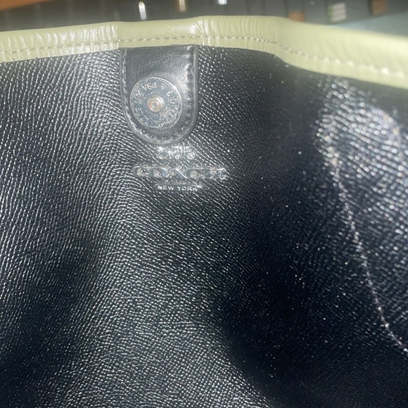 Authentic Coach Tote Signature Pattern - Picture 5 of 9